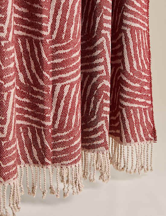 Cotton Rich Geometric Throw