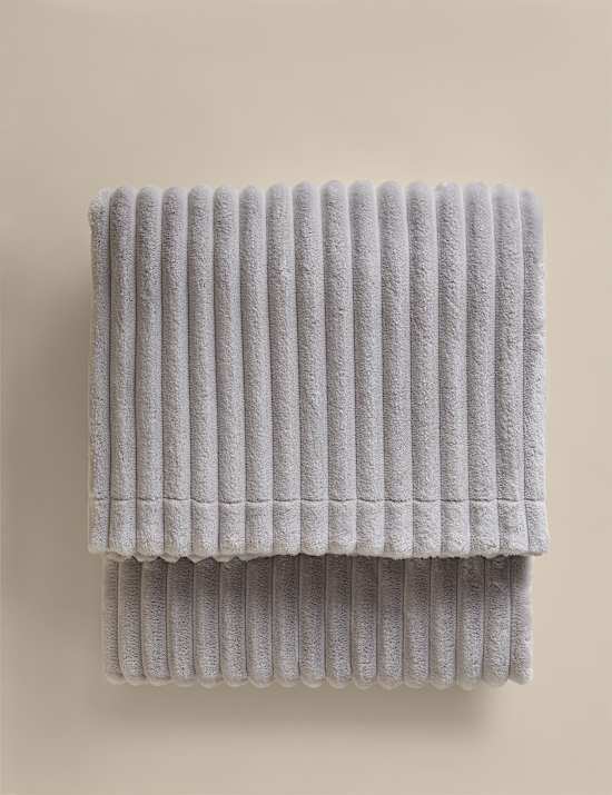 Fleece Ribbed Throw