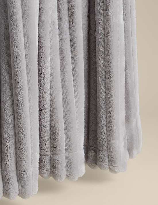 Fleece Ribbed Throw