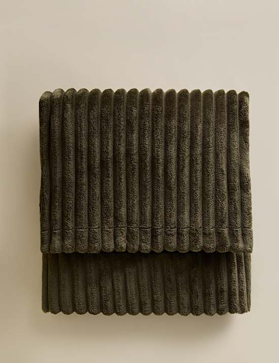 Fleece Ribbed Throw