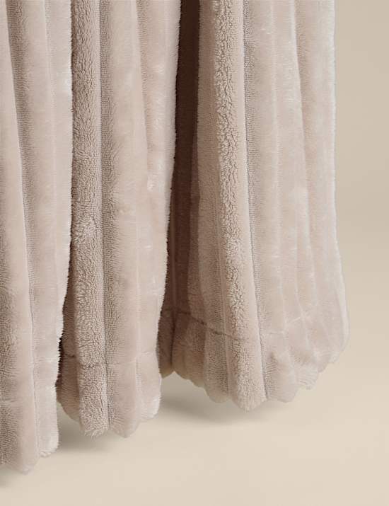 Fleece Ribbed Throw