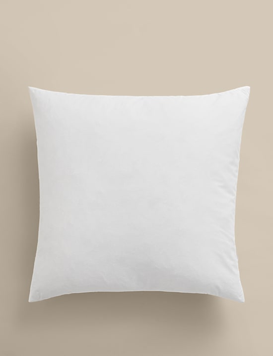 Coussin d&eacute;coratif en plumes de canard
