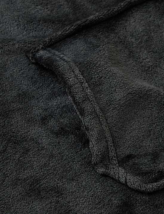 Kapuzen-Kuscheldecke mit Katzenmotiv