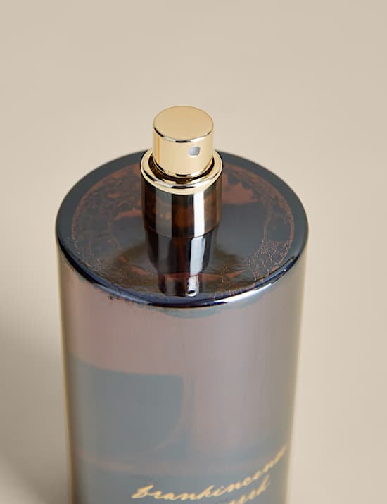 &Sigma;&pi;&rho;έ&iota; &chi;ώ&rho;&omicron;&upsilon; &mu;&epsilon; &lambda;&iota;&beta;ά&nu;&iota; &kappa;&alpha;&iota; &mu;ύ&rho;&omicron;