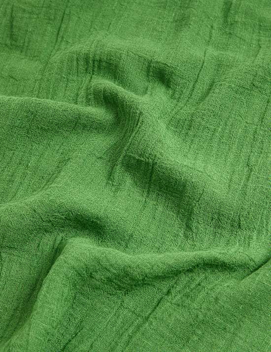 צעיף עם פרנזים מתערובת פשתן