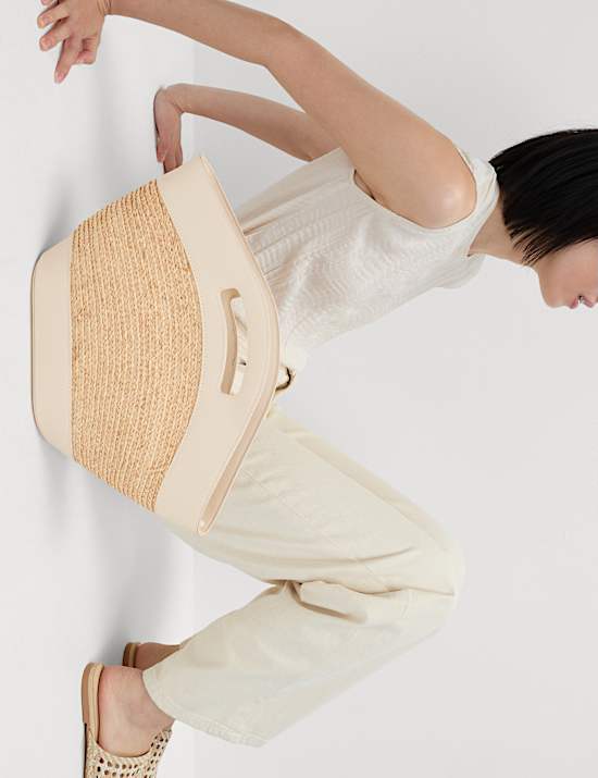 Straw Shoulder Bag