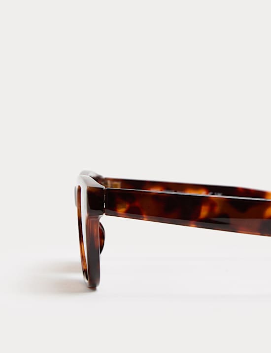 Quadratische schicke Sonnenbrille