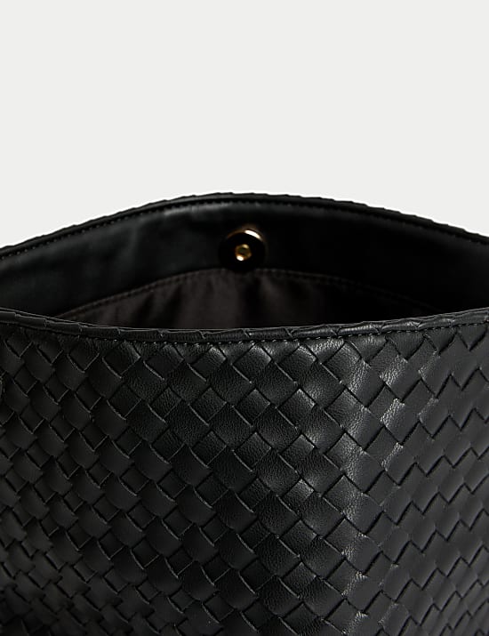 Pochette tissée en similicuir