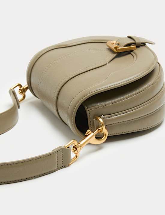 Sacoche &agrave; boucle