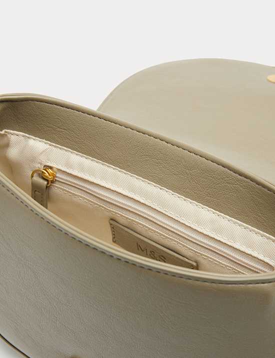 Sacoche &agrave; boucle