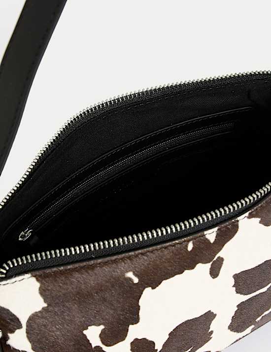 Hair On Lederschultertasche mit Tierdruck