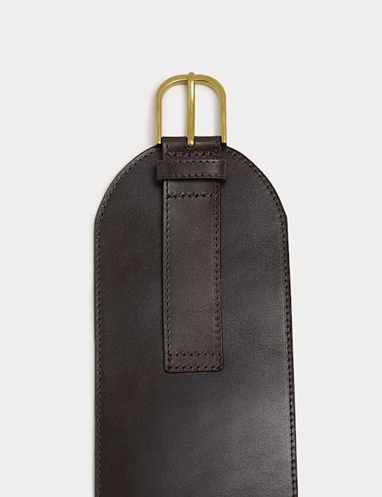 Breiter Tailleng&uuml;rtel mit hohem Lederanteil