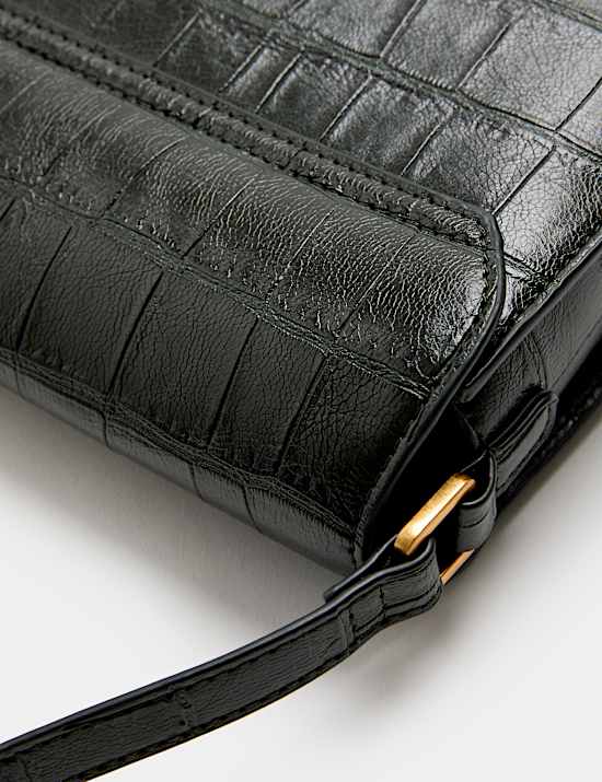 Sac besace enveloppe effet crocodile