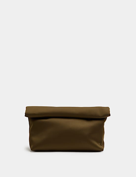 Bags & purses