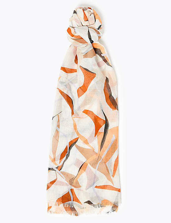 Printed Leaf Print Scarf