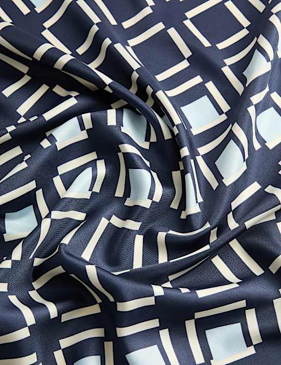 Bedrucktes Halstuch aus Satin