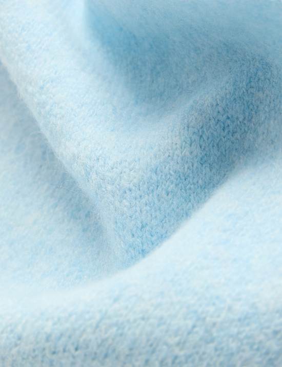 Knitted Triangle Scarf