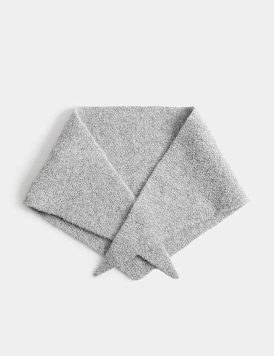 Knitted Triangle Scarf