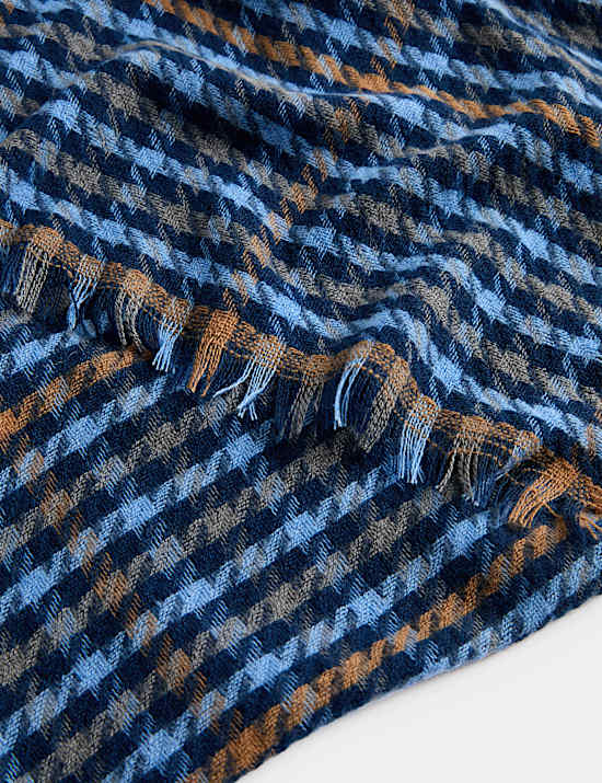 Checked Fringed Scarf