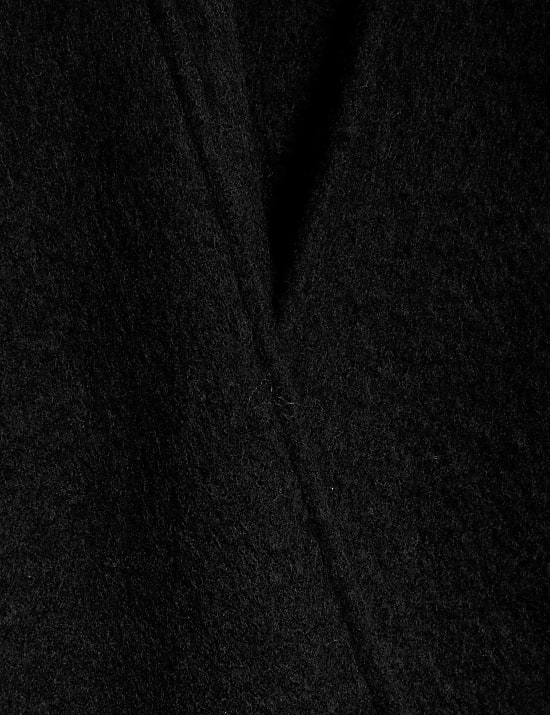 Poncho peign&eacute; &agrave; motif surfil&eacute;