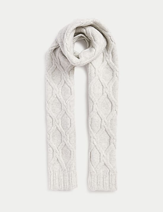 Cable Knit Scarf