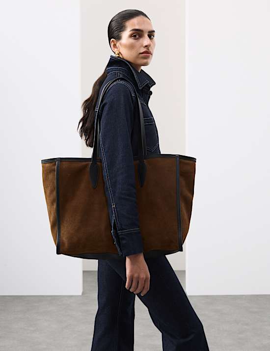 Bags & purses