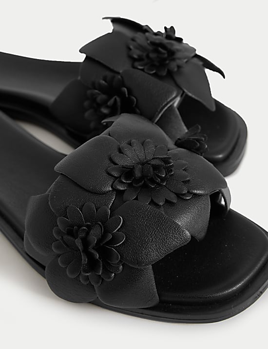 Leather Corsage Flat Mules