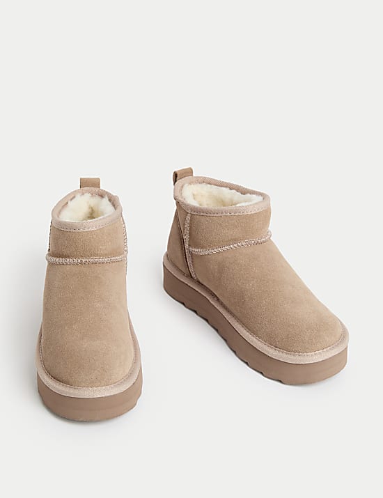 Suede Flatform Boots
