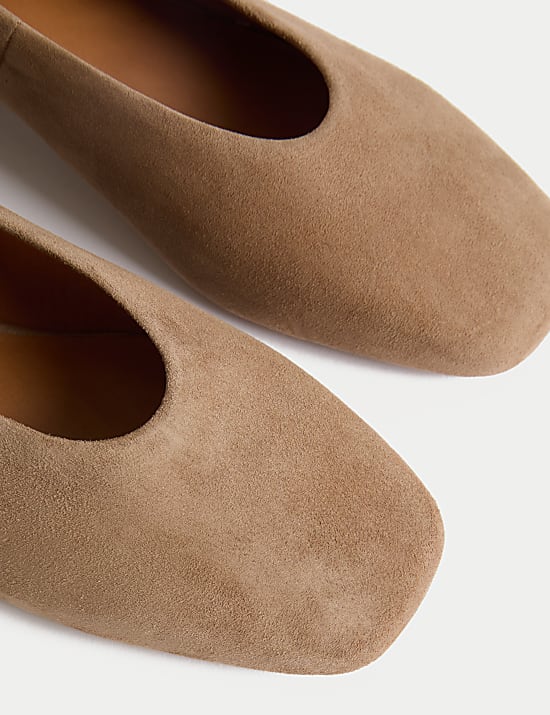 Suede Block Heel Square Toe Court Shoes