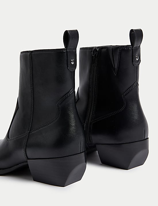 Enkelhoge cowboylaarsjes met blokhak