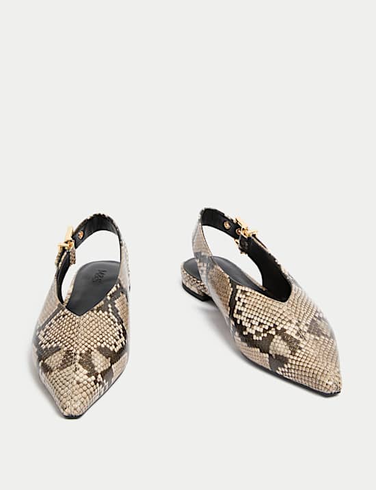 Chaussures plates imprimé serpent à bout pointu et bride arrière