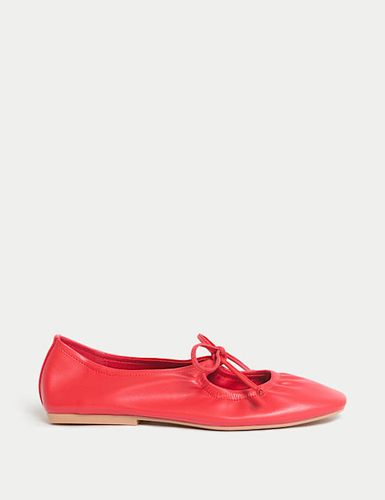 Bow Flat Ballet Pumps