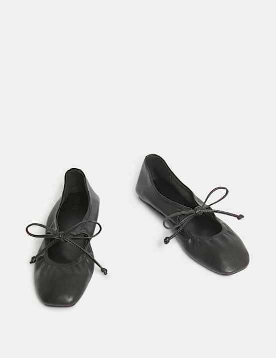 Bow Flat Ballet Pumps