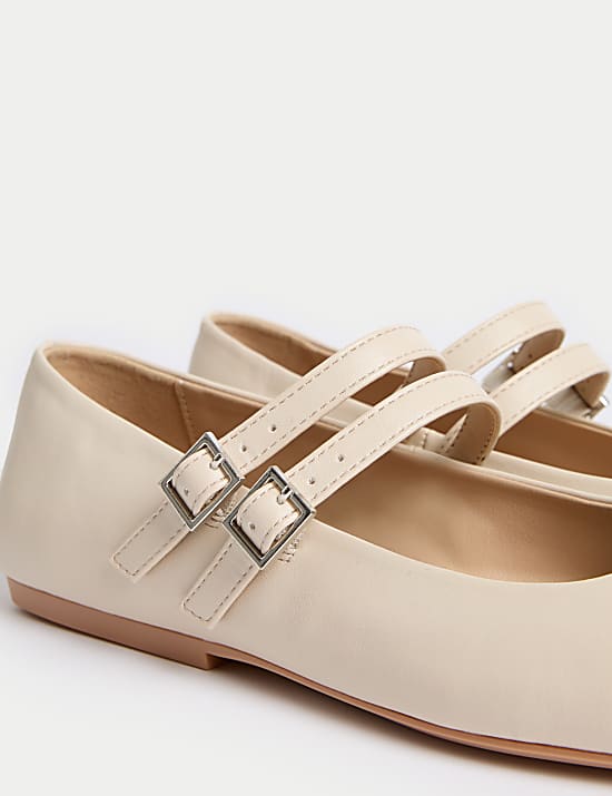 Buckle Flat Ballet Pumps