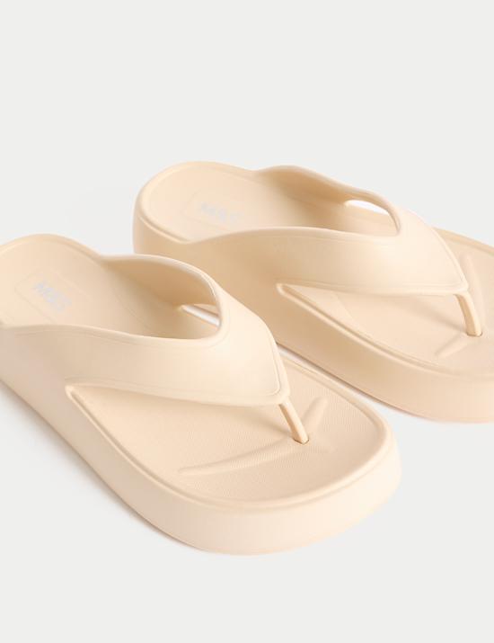 Slip On Flatform Sandals