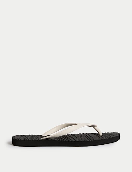 Flat Flip Flops