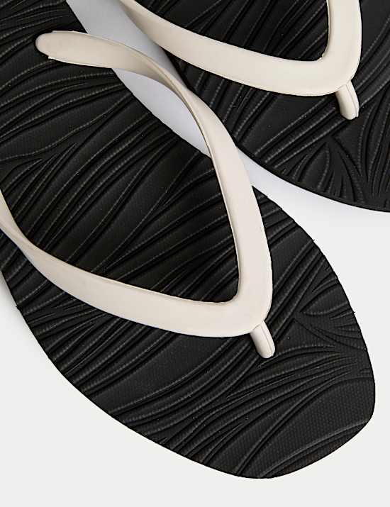 Flat Flip Flops