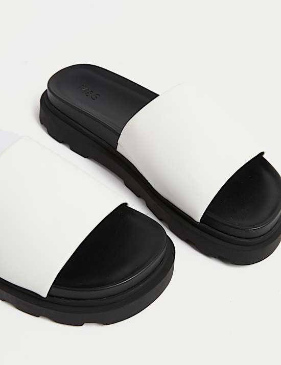 Flatform Sandals