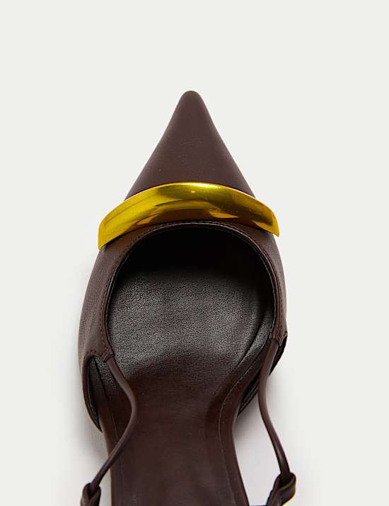 Schoenen met kittenhak en hielbandje