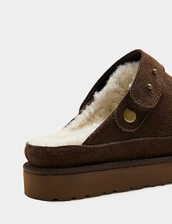 Suede Flatform Clogs