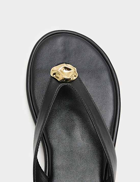 Trim Detail Flat Toe Post Sandals