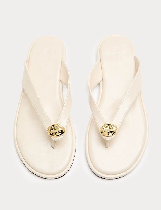 Trim Detail Flat Toe Post Sandals