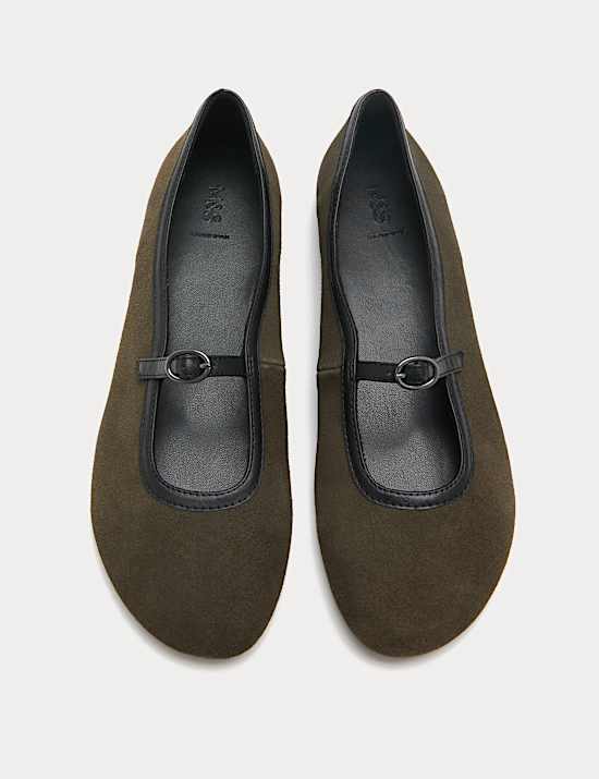 Ballerines Mary Jane en daim &agrave; semelle plate