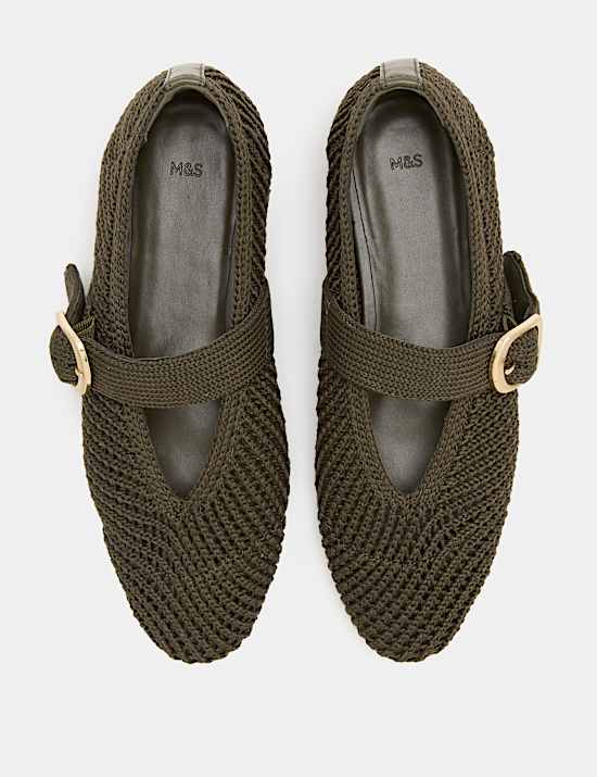 Buckle Flat Mary Jane Ballet Pumps
