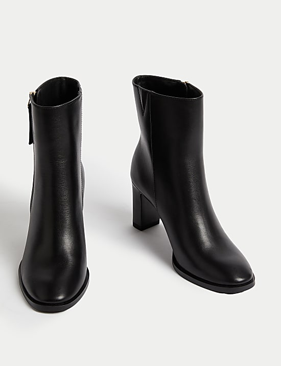 Leren enkellaarsjes met blokhak