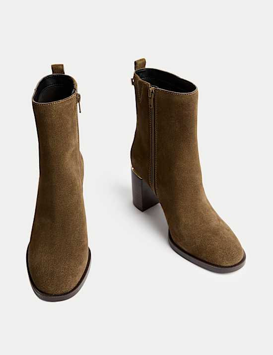 Suède enkellaarsjes met gouden detail en blokhak