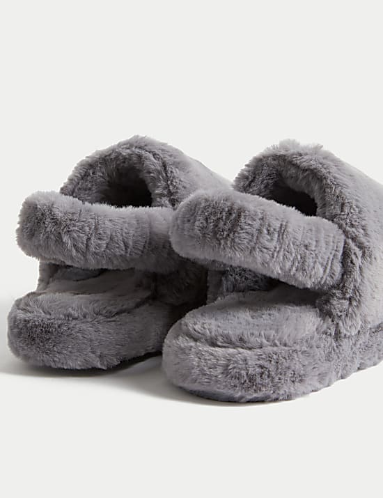 Faux Fur Slippers with Freshfeet™