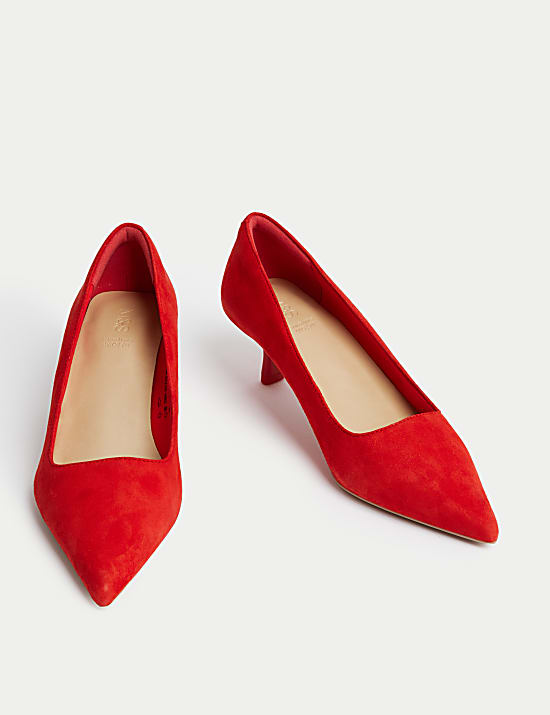 Escarpins larges en daim &agrave; talons bobine