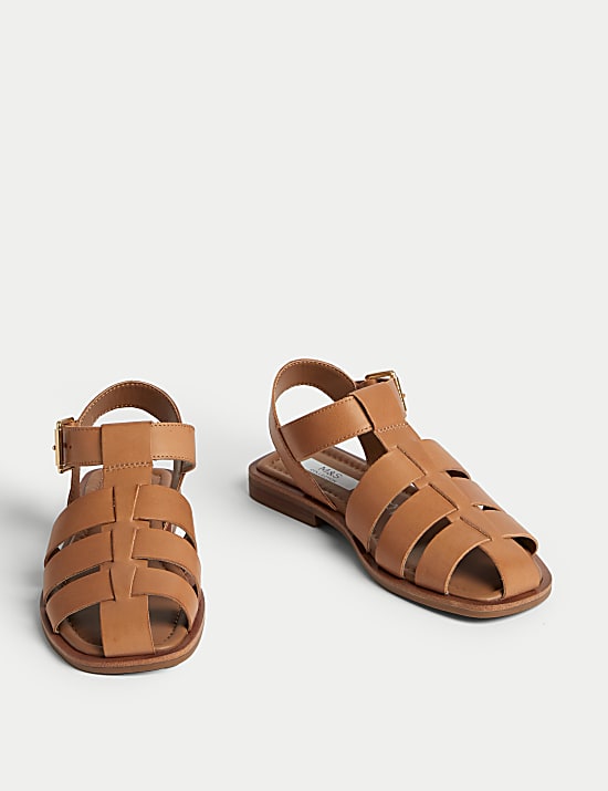 Leren sandalen met brede pasvorm en bandjes