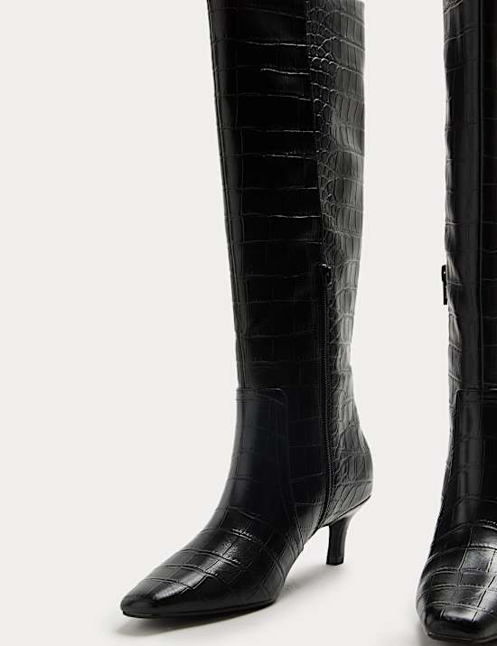 Botas hasta la rodilla con tacón kitten de efecto cocodrilo